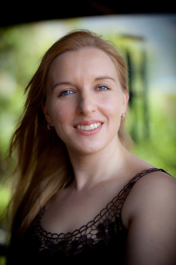 Renee Chanelle - RTT & QHHT Hypnotherapist - ALTworkspace